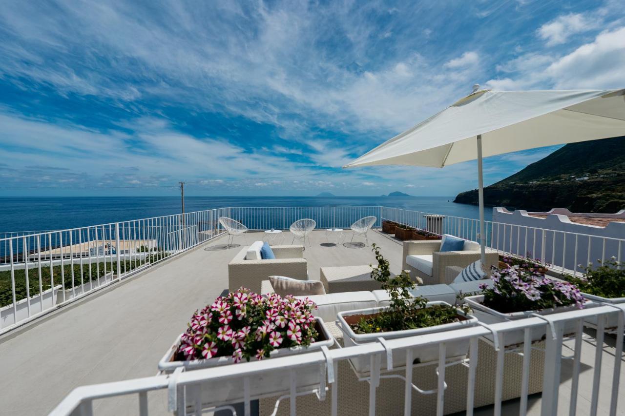 'A Alera Room & Breakfast Malfa  Buitenkant foto
