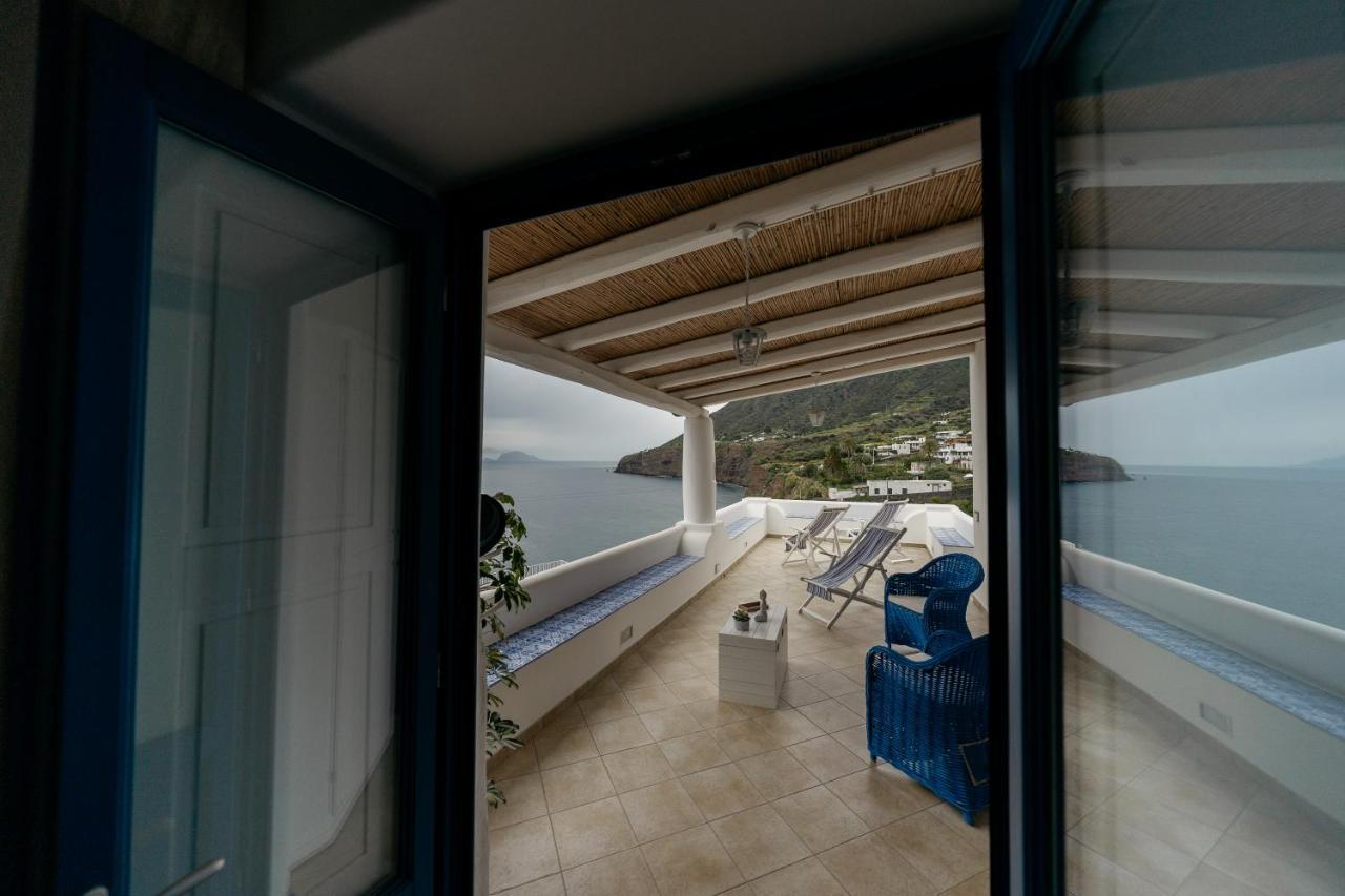 'A Alera Room & Breakfast Malfa  Buitenkant foto