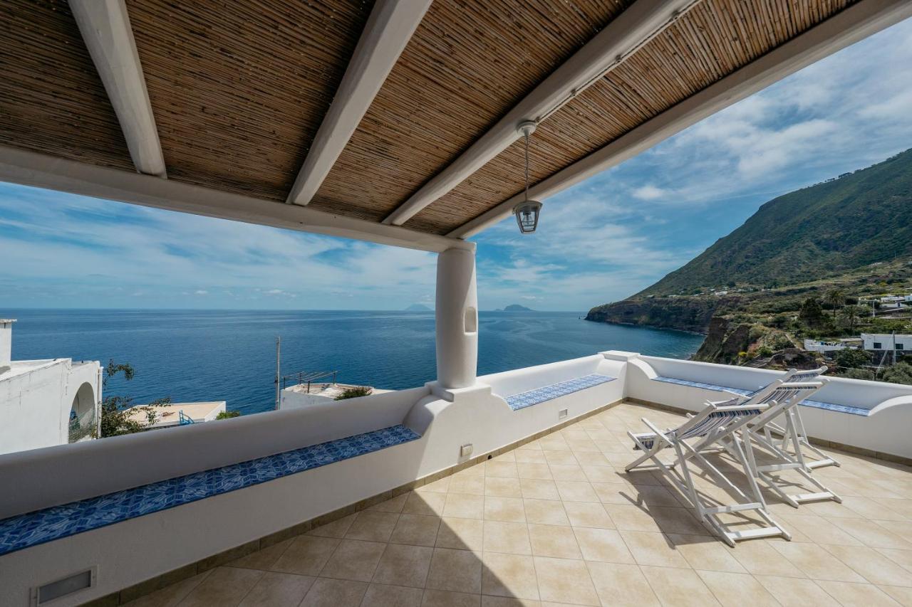 'A Alera Room & Breakfast Malfa  Buitenkant foto