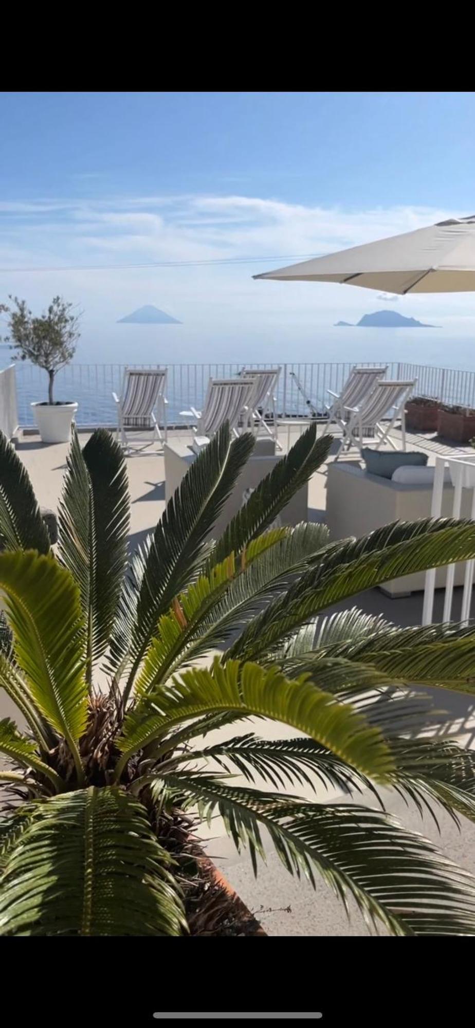 'A Alera Room & Breakfast Malfa  Buitenkant foto