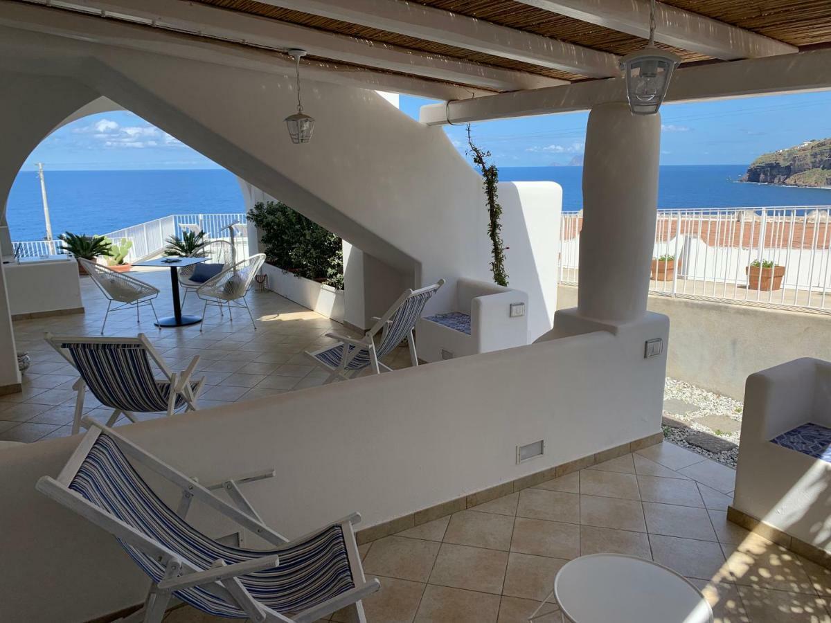 'A Alera Room & Breakfast Malfa  Buitenkant foto