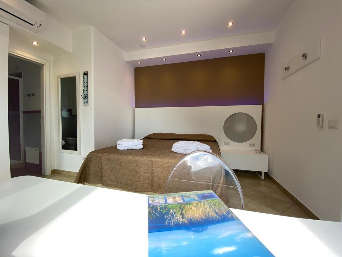 'A Alera Room & Breakfast Malfa  Buitenkant foto